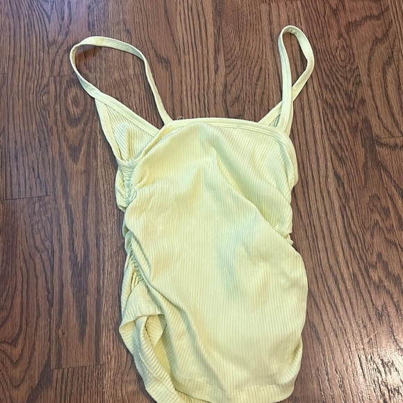 Yellow zara tank top - Picture 2 of 3